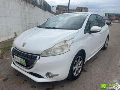 Peugeot 208 VTi 82 CV 5 porte Active usata