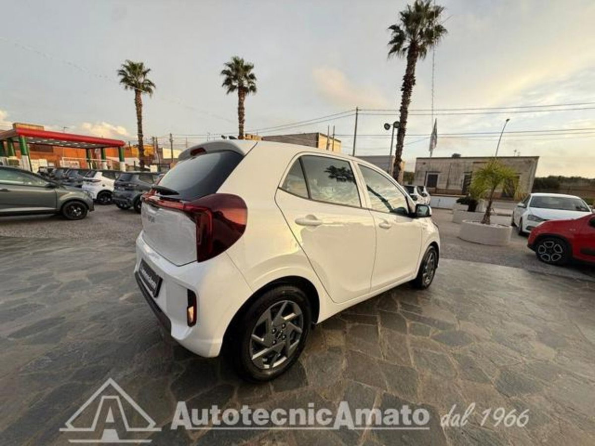 Kia Picanto 1.0 dpi Launch Edition (8)