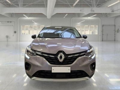 Renault Captur Blue dCi 115 CV EDC Business usata