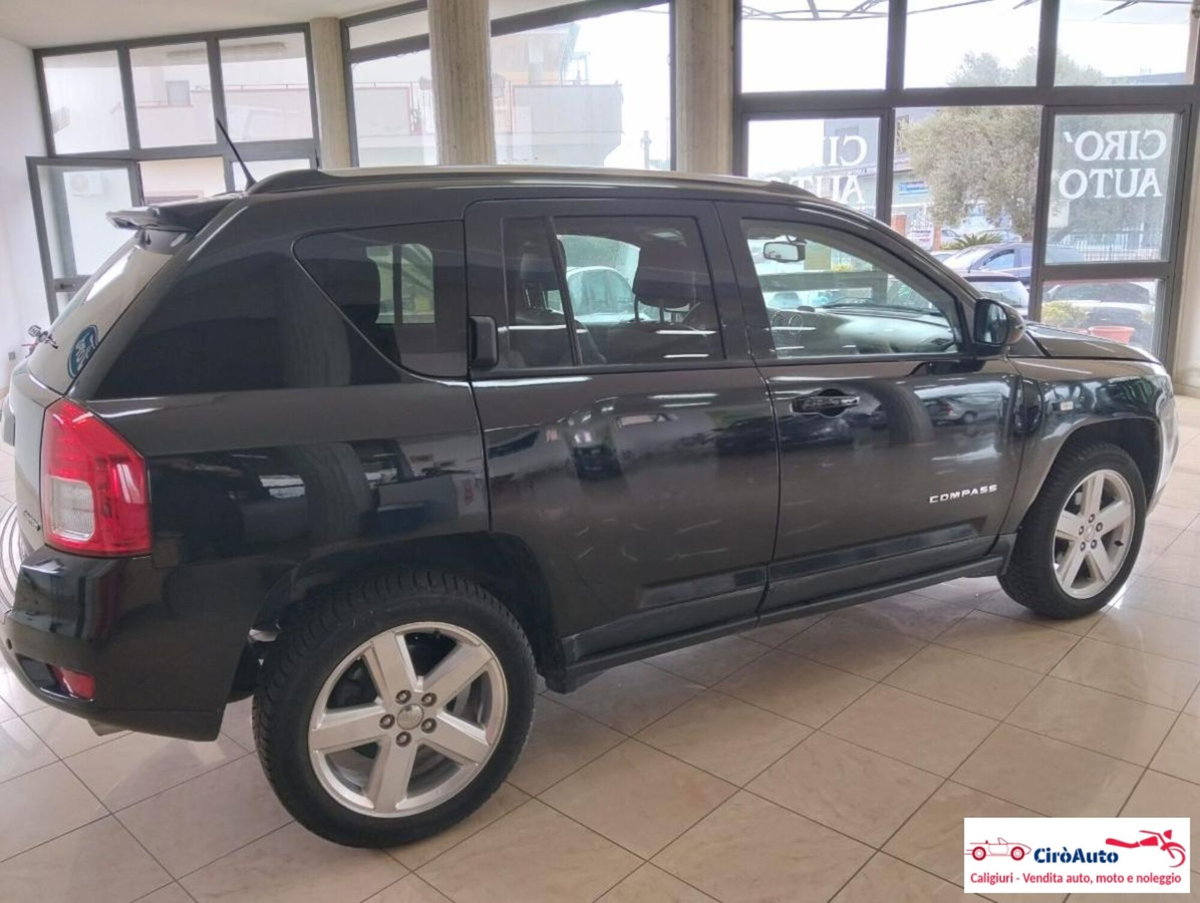 Jeep Compass 2.2 CRD Limited (6)