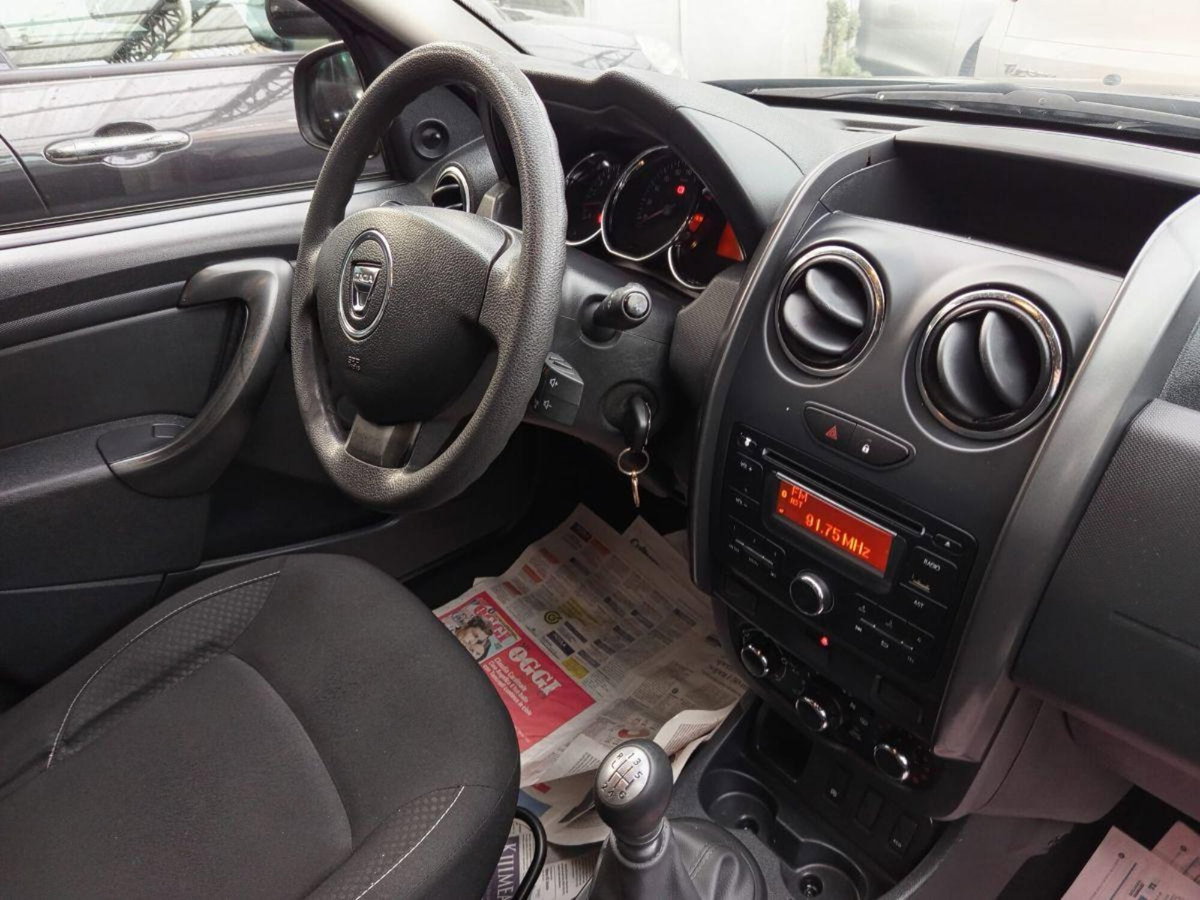 Dacia Duster 1.5 dCi 110CV Start&Stop 4x2 Ambiance (19)