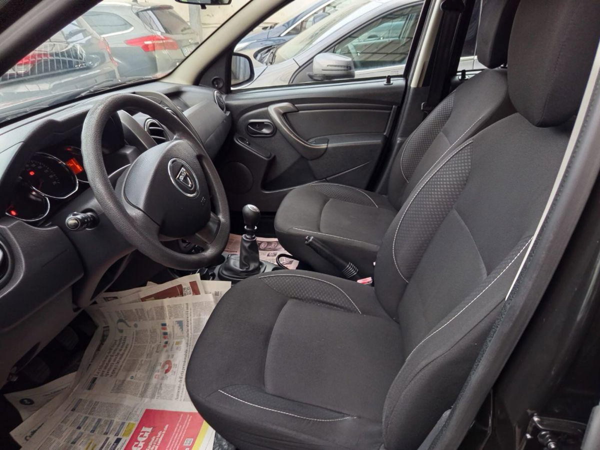 Dacia Duster 1.5 dCi 110CV Start&Stop 4x2 Ambiance (20)