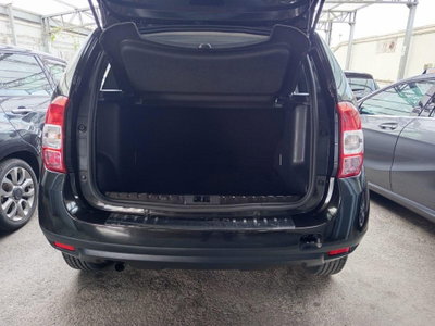 Dacia Duster 1.5 dCi 110CV 4x2 Ambiance (9)