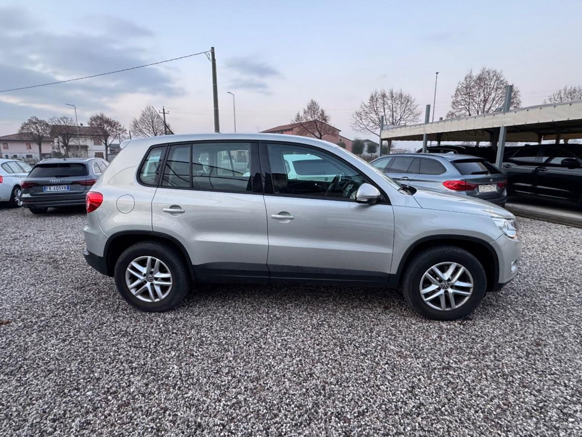 Volkswagen Tiguan 2.0 TDI 110 CV Trend & Fun BlueMotion Tech. (6)