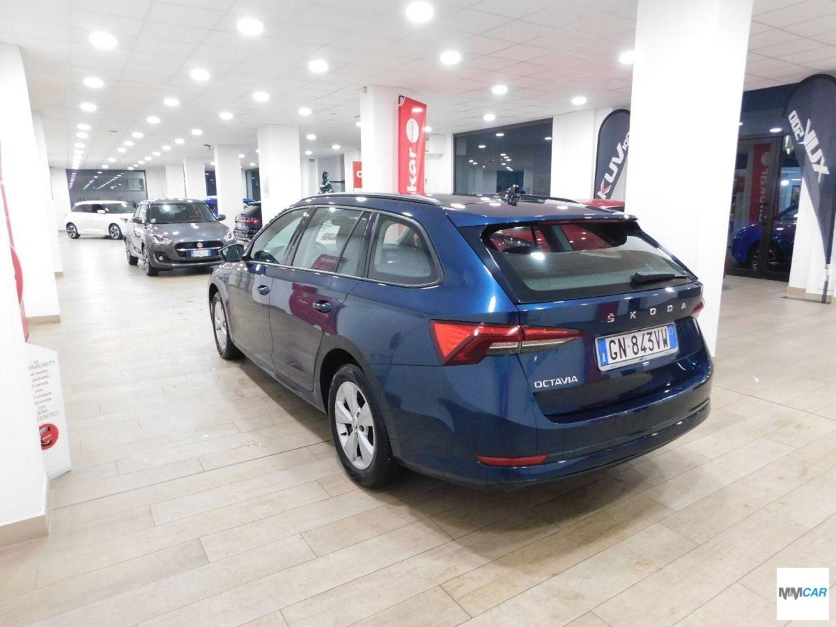 Skoda Octavia Station Wagon 2.0 tdi Executive 115cv (4)