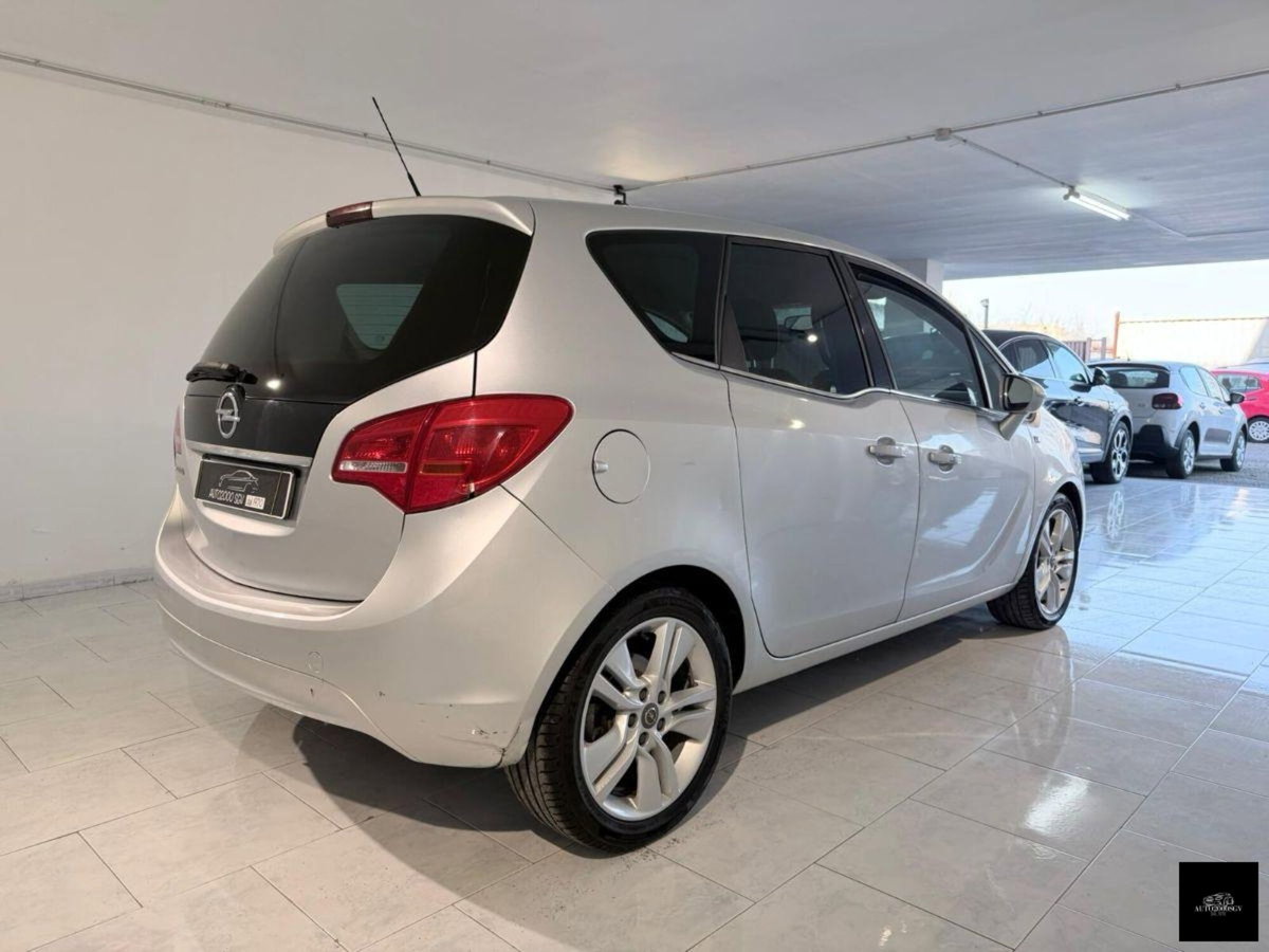 Opel Meriva 1.4 Turbo 120CV GPL Tech Cosmo (12)