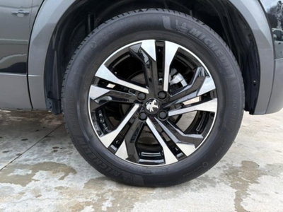 Peugeot 2008 BlueHDi 110 S&S Allure (18)