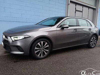 Mercedes-Benz Classe A 250 e phev Business Extra auto usata