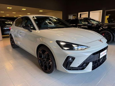 Cupra Leon Leon 1.5 hybrid 150cv dsg nuova