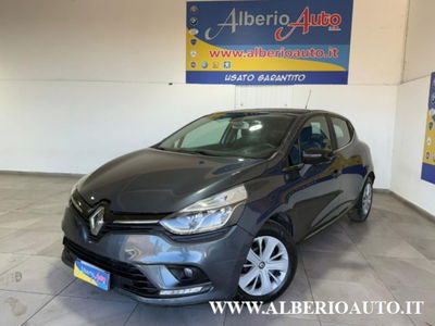 Renault Clio dCi 8V 75 CV Start&Stop 5 porte Energy Duel2 usata