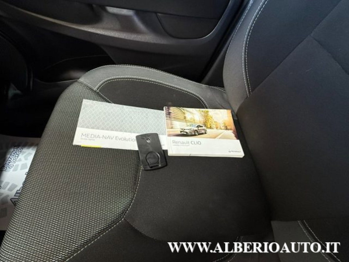 Renault Clio dCi 8V 75 CV Start&Stop 5 porte Energy Duel2 (14)