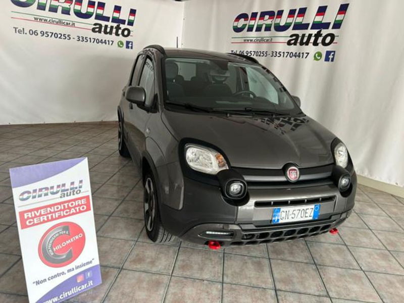 Fiat Panda Cross 1.0 firefly hybrid Cross s&s 70cv 5p.ti