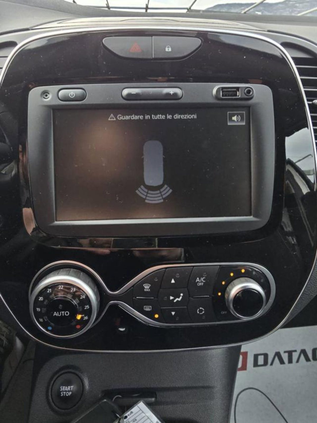 Renault Captur TCe 12V 90 CV Sport Edition (16)