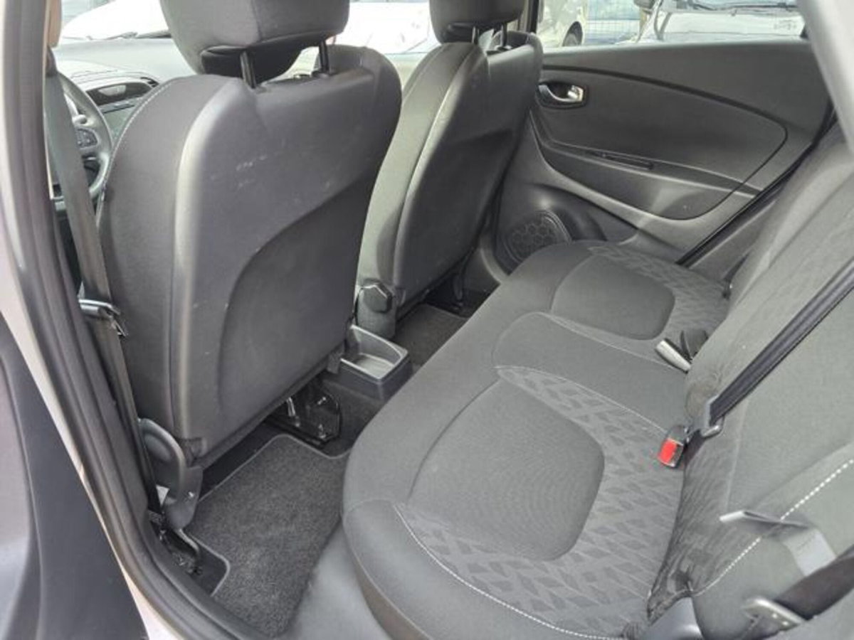 Renault Captur TCe 12V 90 CV Sport Edition (8)