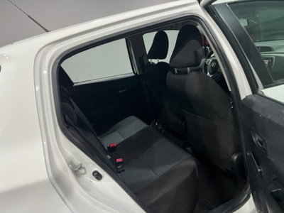 Toyota Yaris 1.0 5 porte Sol (12)