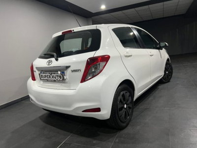 Toyota Yaris 1.0 5 porte Sol (3)