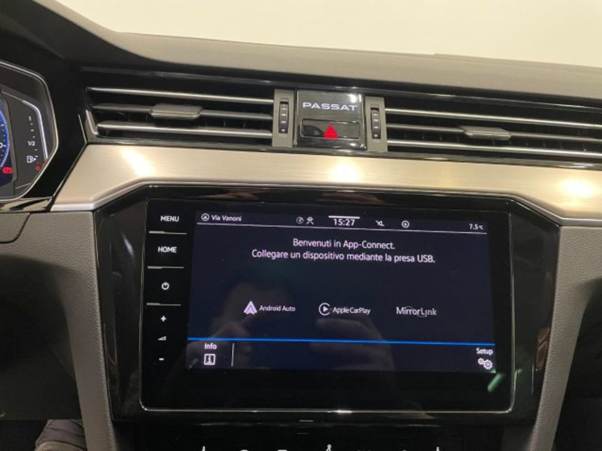 Volkswagen Passat Variant 2.0 TDI SCR 200 CV 4MOTION DSG Executive (17)