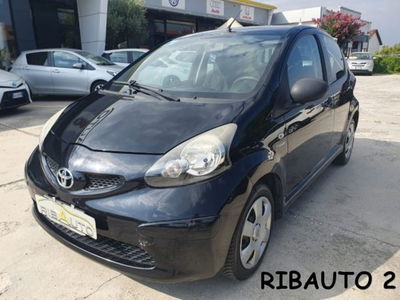 Toyota Aygo 1.0 12V VVT-i 5 porte Sol usata