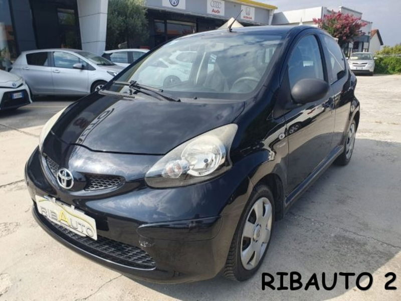 Toyota Aygo 1.0 12V VVT-i 5 porte Sol