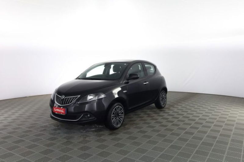 Lancia Ypsilon 1.0 FireFly 5 porte S&S Hybrid Gold Plus