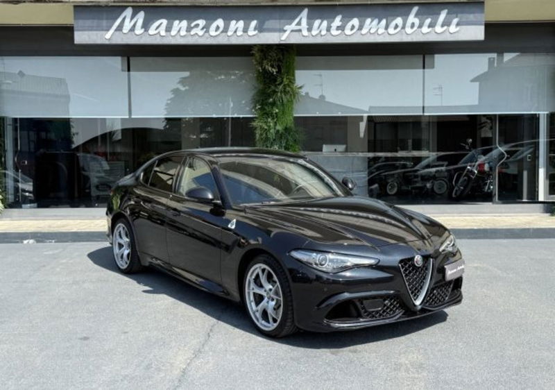 Alfa Romeo Giulia 2.9 T V6 AT8 Quadrifoglio