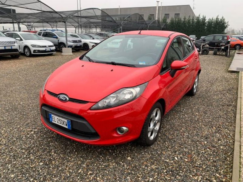 Ford Fiesta 1.4 TDCi 70CV 5 porte Titanium