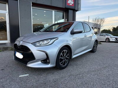 Toyota Yaris 1.0 5 porte Dynamic usata