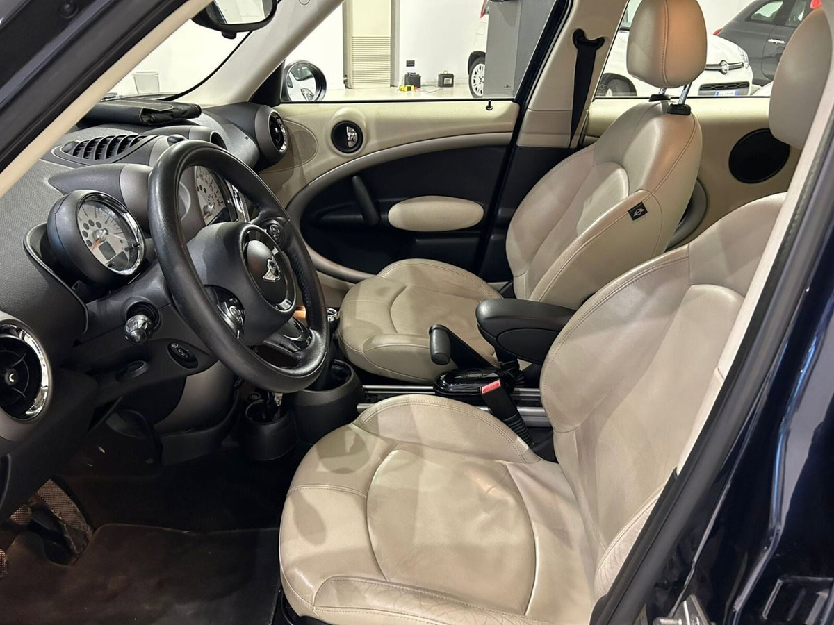 MINI Mini Countryman 1.6 Cooper D Countryman (4)