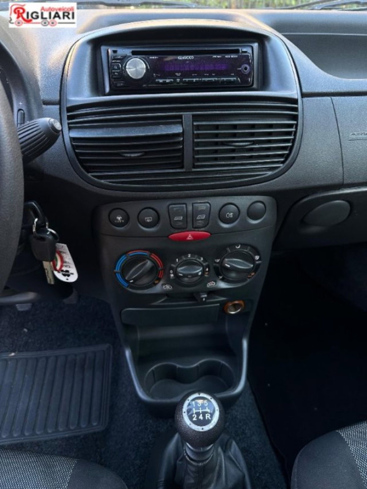Fiat Punto Classic 1.2 5 porte Active (4)