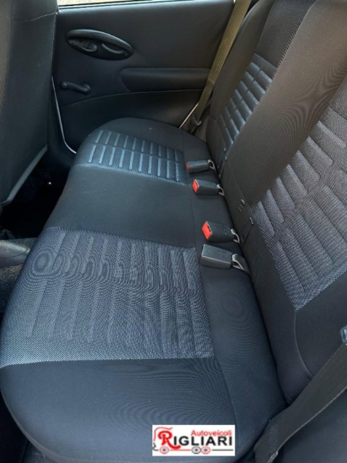 Fiat Punto Classic 1.2 5 porte Active (6)