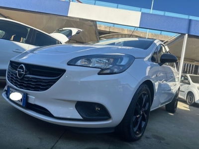 Opel Corsa Coupé 1.4 90CV GPL Tech b-Color usata