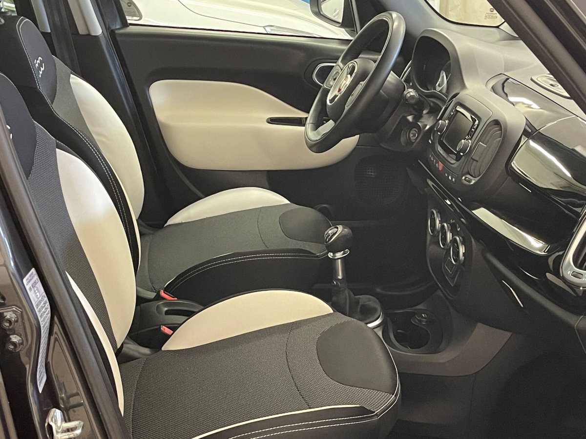Fiat 500L 1.6 Multijet 120 CV Trekking (17)