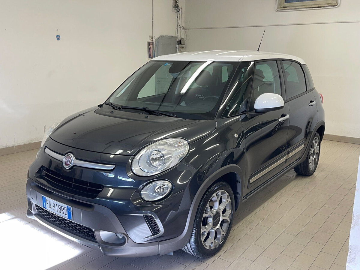 Fiat 500L 1.6 Multijet 120 CV Trekking (2)