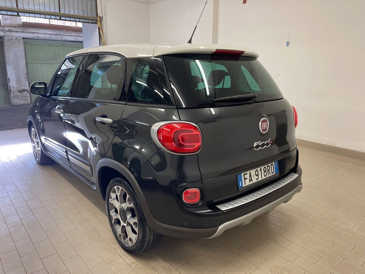 Fiat 500L 1.6 Multijet 120 CV Trekking (3)