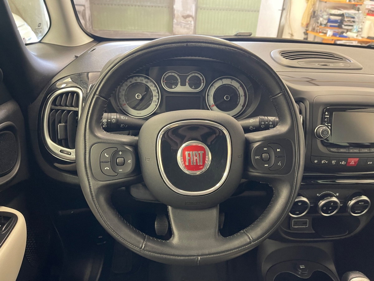 Fiat 500L 1.6 Multijet 120 CV Trekking (8)