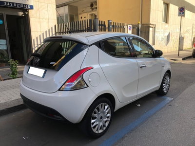 Lancia Ypsilon 1.3 MJT 16V 95 CV 5 porte S&S Gold (3)