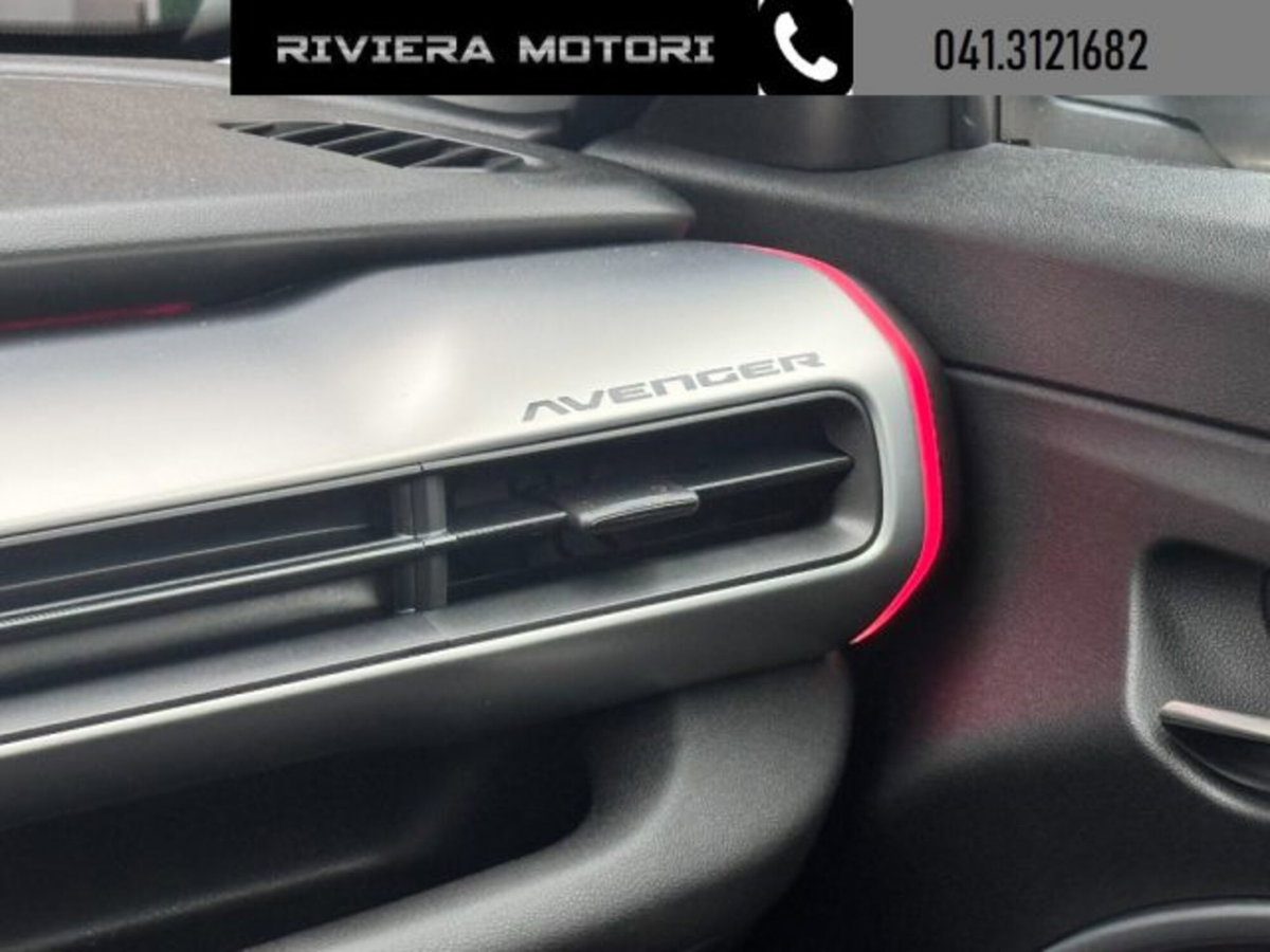 Jeep Avenger 1.2 turbo Summit fwd 100cv (9)