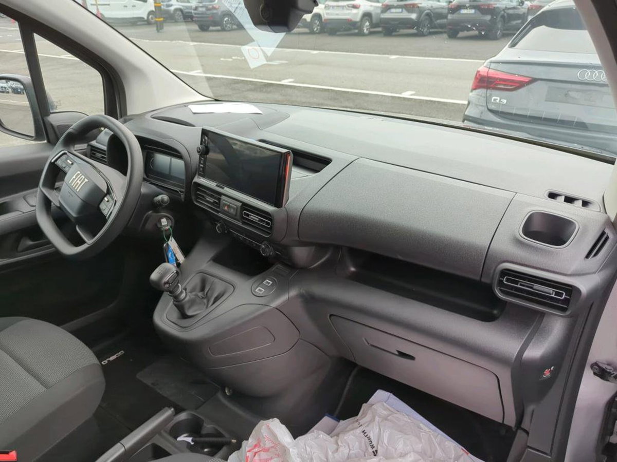 Fiat Doblò Furgone van XL 1.5 diesel 130cv (6)
