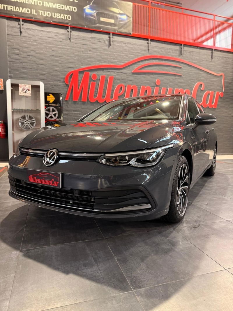 Volkswagen Golf 1.5 eTSI 150 CV EVO ACT DSG Style