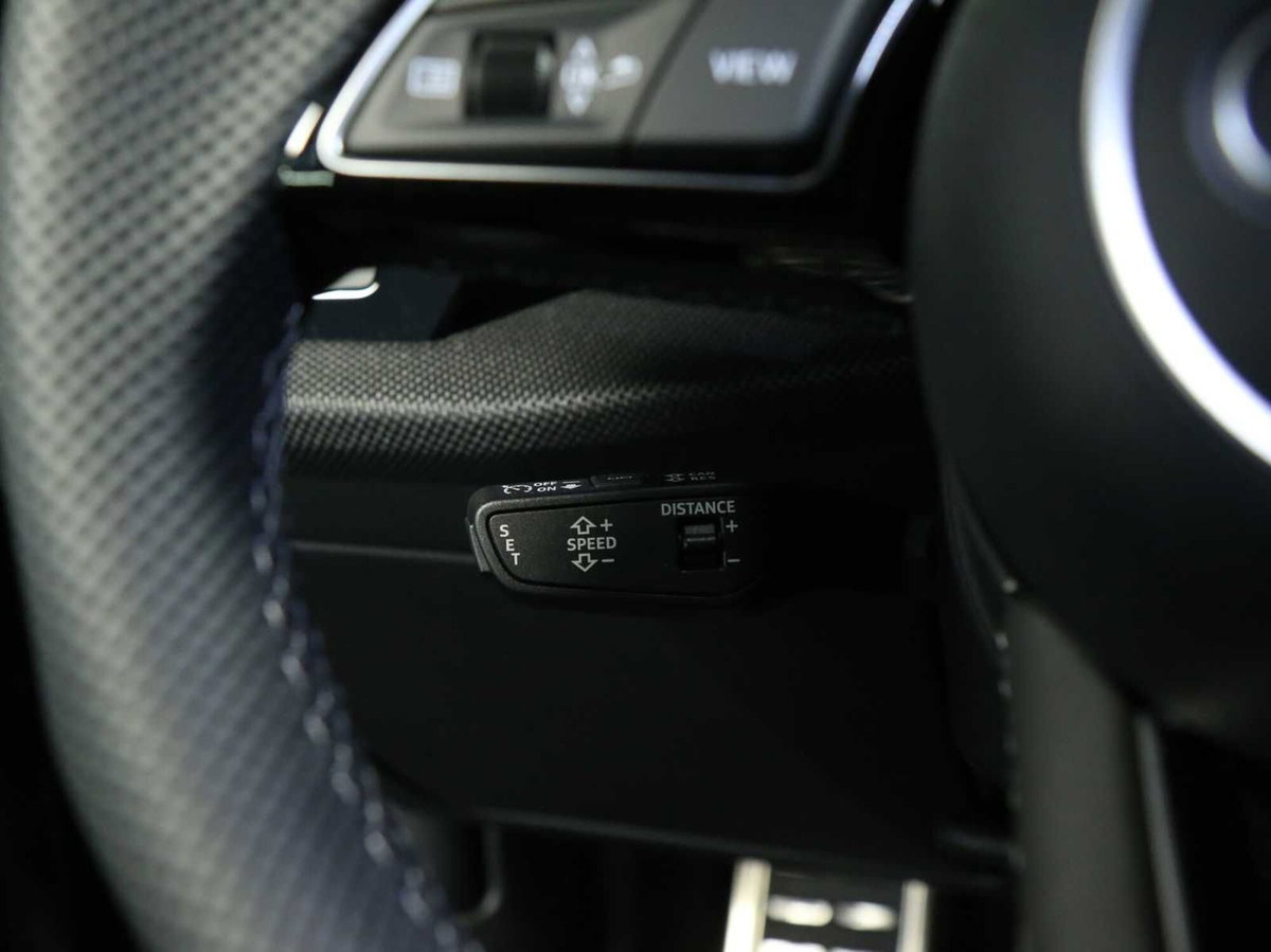 Audi A3 allstreet 2.0 tdi Identity Contrast 150cv s-tronic (11)
