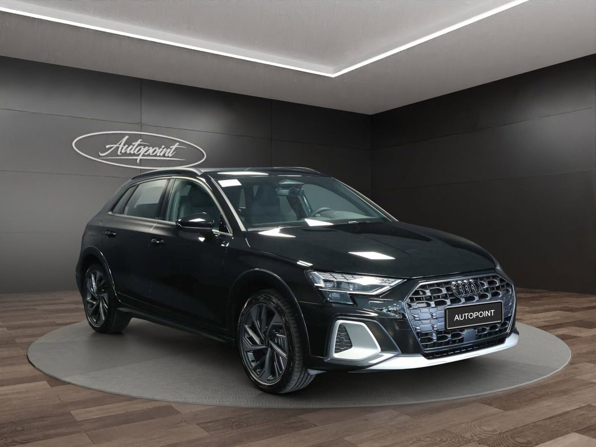 Audi A3 allstreet 2.0 tdi Identity Contrast 150cv s-tronic (4)