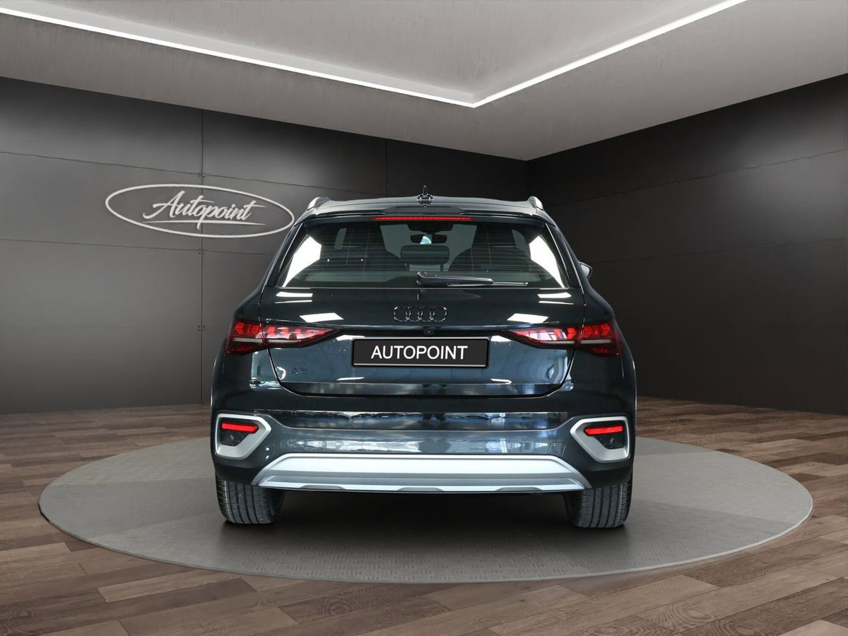 Audi A3 allstreet 2.0 tdi Identity Contrast 150cv s-tronic (6)