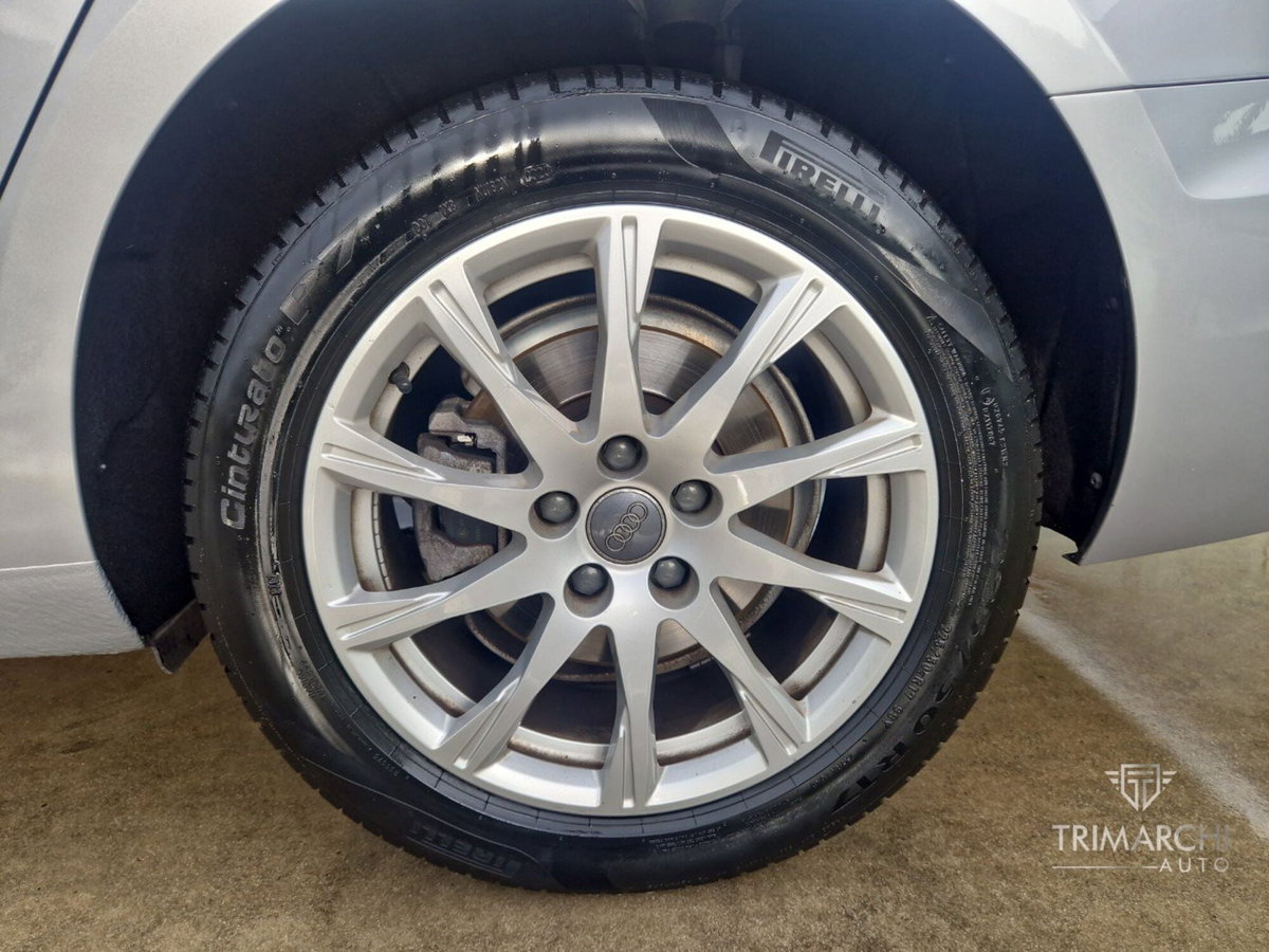 Audi A4 35 TDI/163 CV S tronic Business (10)