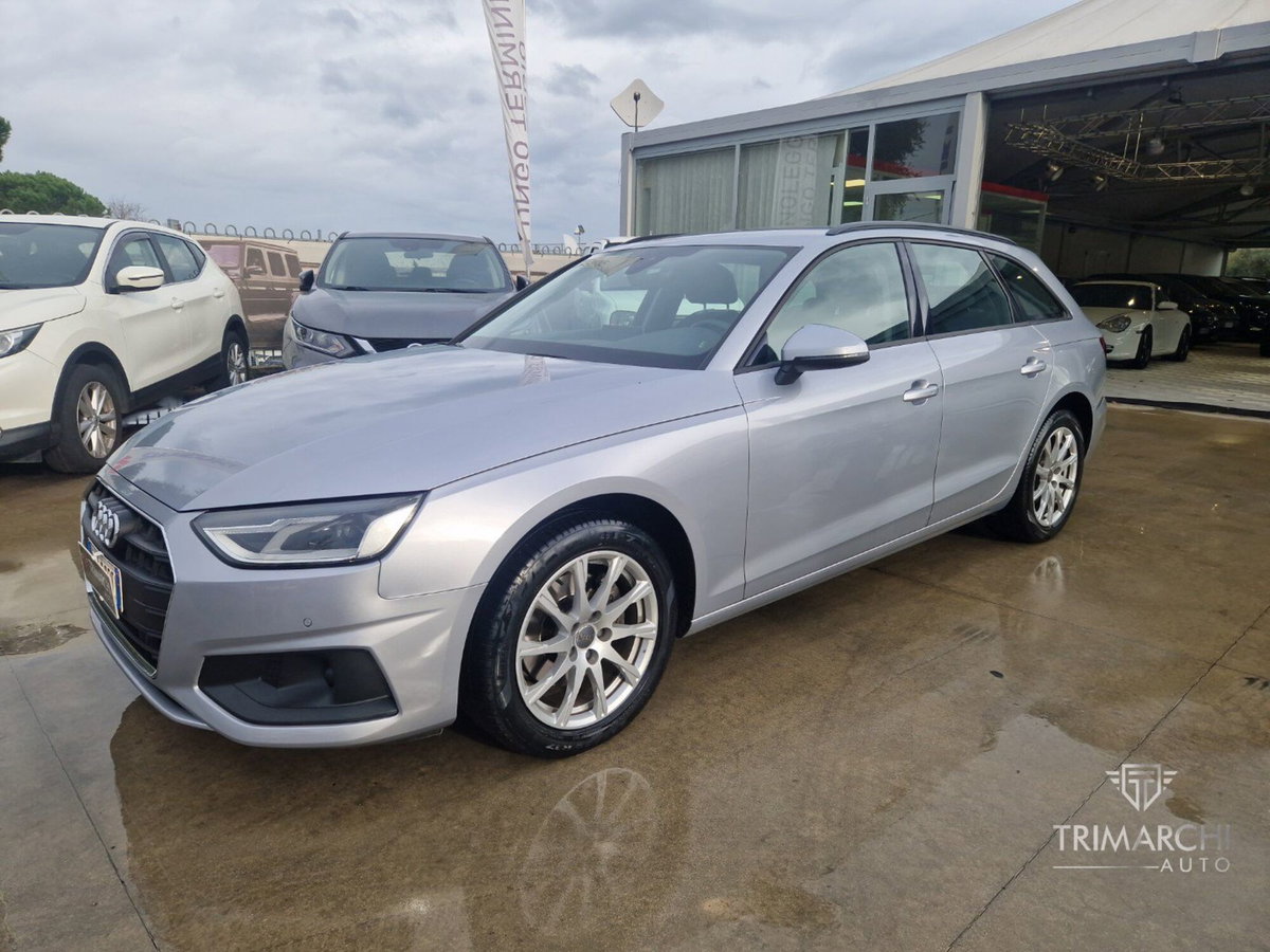 Audi A4 35 TDI/163 CV S tronic Business (2)