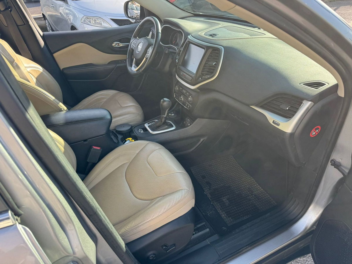Jeep Cherokee 2.2 Mjt II 4WD Active Drive I Limited (10)