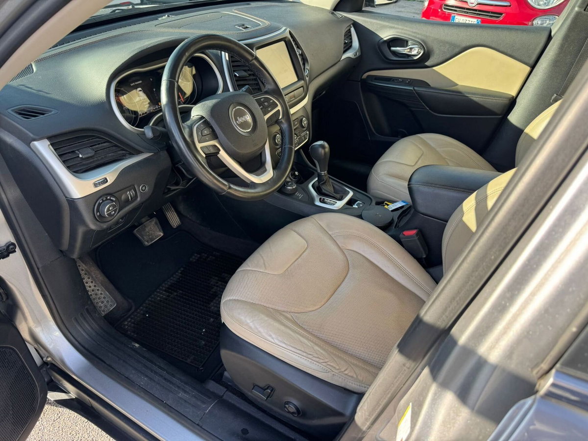 Jeep Cherokee 2.2 Mjt II 4WD Active Drive I Limited (5)