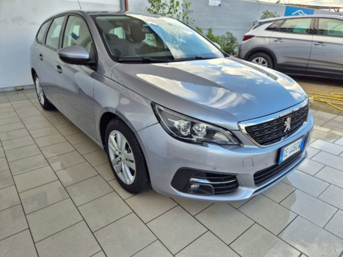 Peugeot 308 SW BlueHDi 130 S&S GT (2)