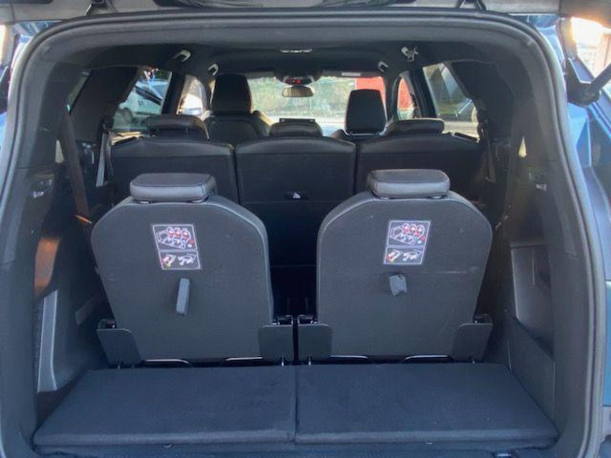 Peugeot 5008 1.5 bluehdi Allure Pack s&s 130cv eat8 (9)