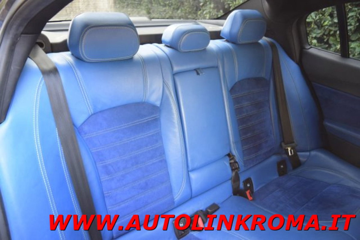 Alfa Romeo Giulia 2.2 Turbodiesel 210 CV AT8 AWD Q4 Veloce (15)