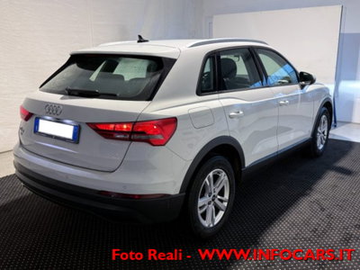 Audi Q3 35 TDI quattro S tronic Business (4)